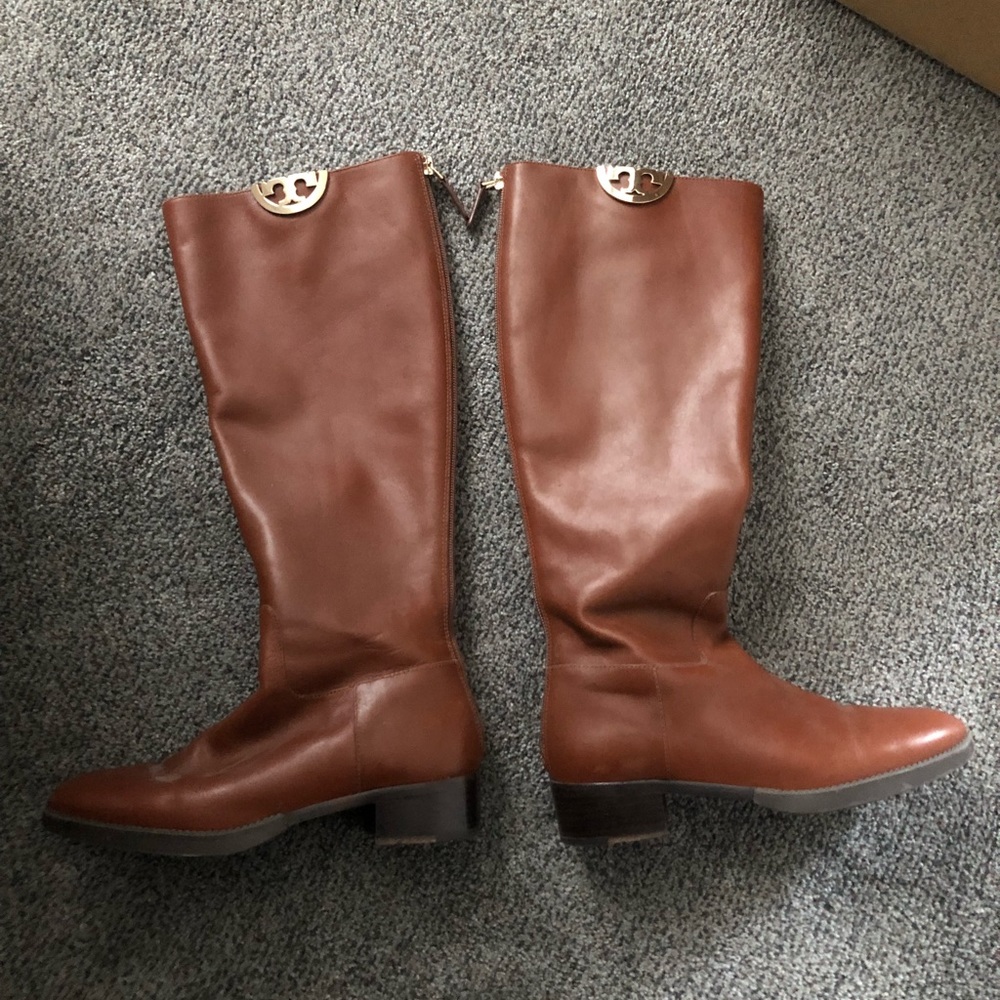 Size 7 Tory Burch leather boots